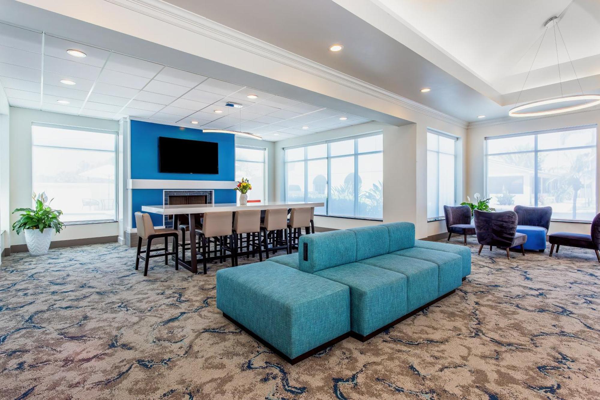 Hilton Garden Inn Tampa Northwest/Oldsmar Bagian luar foto
